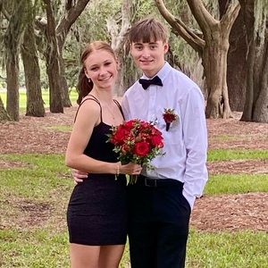 Meet your Posher, Alyvia